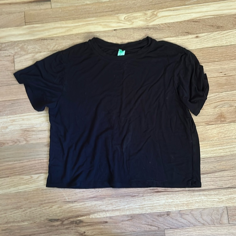 Honeydew black sleep tee size S